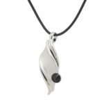 Kette mit Swarovski Elements in verschiedenen Farben von scarlet bijoux