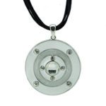 Kette mit Anhänger in verschiedenen Farben von scarlet bijoux