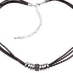 Kette in verschiedenen Farben von scarlet bijoux