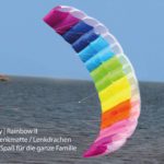 Zweileiner Lenkdrachen »Rainbow II« mit Leine für 30 m Abstand; Größe: ca. 50 x 120 cm; Lenkmatte/Flugdrachen in Regenbogenfarben von scarlet play