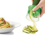Spiralschneider »1 Blade« mit Edelstahlklinge; auch bekannt als Slicer bzw. Twister von scarlet kitchen