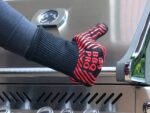Grillhandschuh »BBQ PRO Premium«; 1 Paar (2 Stück) 5-Fingerhandschuhe; bis 500°C hitzebeständig; mit Aramidfasern; zum Grillen, Backen, Kochen etc. von scarlet kitchen – Bild 7