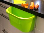 Auffangschale »Grande« (inkl. Schaber) für Küchenabfälle; zum Einhängen an Schublade oder Tür von scarlet kitchen – Bild 9
