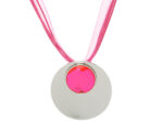 Kette mit Anhänger in verschiedenen Farben von scarlet bijoux – Bild 3
