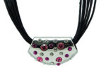 Kette mit Anhänger in verschiedenen Farben von scarlet bijoux – Bild 3