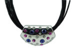 Kette mit Anhänger in verschiedenen Farben von scarlet bijoux – Bild 4