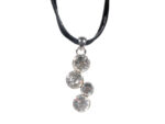 Kette mit Anhänger in verschiedenen Farben von scarlet bijoux – Bild 6