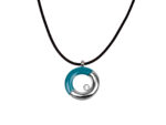 Kette mit Anhänger in verschiedenen Farben von scarlet bijoux – Bild 3