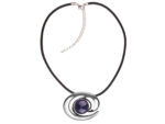 Kette mit Anhänger in verschiedenen Farben von scarlet bijoux – Bild 3
