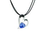 Kette mit Anhänger in verschiedenen Farben von scarlet bijoux