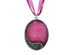 Kette mit Anhänger in verschiedenen Farben von scarlet bijoux – Bild 3