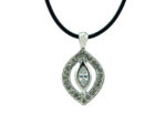 Kette mit Anhänger in verschiedenen farben von scarlet bijoux – Bild 4
