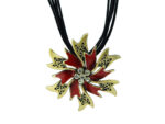 Kette mit Anhänger in verschiedenen farben von scarlet bijoux – Bild 3