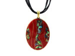 Kette mit Anhänger in verschiedenen Farben von scarlet bijoux – Bild 2