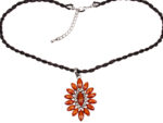 Kette mit Anhänger in verschiedenen farben von scarlet bijoux – Bild 2