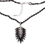 Kette mit Anhänger in verschiedenen farben von scarlet bijoux