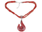 Kette mit Anhänger in verschiedenen Farben von scarlet bijoux – Bild 2