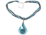 Kette mit Anhänger in verschiedenen Farben von scarlet bijoux – Bild 4