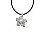 Kette mit Anhänger in verschiedenen farben von scarlet bijoux – Bild 2