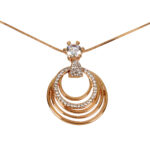 Kette mit Anhänger von scarlet bijoux