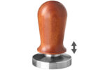 Tamper »Perfetto«, auf 35 lbs Anpressdruck kalibirierter Espresso-Stempel, ergonomischer Griff, Zubehör für Siebträger von scarlet espresso – Bild 16
