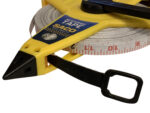 Maßband »Professional« mit 50 m Länge x 13 mm Breite; glasfaserverstärktes Rollmaßband; doppelseitig markiert; mit Öse und Handkurbel von scarlet tools – Bild 9