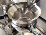 Präzisions-Trichter »Barista Cono Competition XL 58 mm« aus Edelstahl für Siebträger Portafilter Dosing Funnel Fülltrichter von scarlet espresso – Bild 6