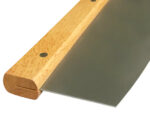 Pizzamesser »Rapido« Pizzacutter, Wiegemesser mit scharfer Klinge aus rostfreiem Edelstahl 32cm mit Holzgriff, schnelles und sauberes Schneiden, XXL, mit Klingenschutz von scarlet kitchen – Bild 2