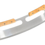 Pizzamesser »Rapido Professionale« Pizzacutter XXL Wiegemesser mit scharfer Klinge aus rostfreiem Edelstahl 35cm mit Holzgriff, schnelles und sauberes Schneiden, mit Klingenschutz von scarlet kitchen